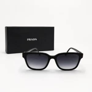 Lunettes de Soleil Prada Noires – Verres Dégradés